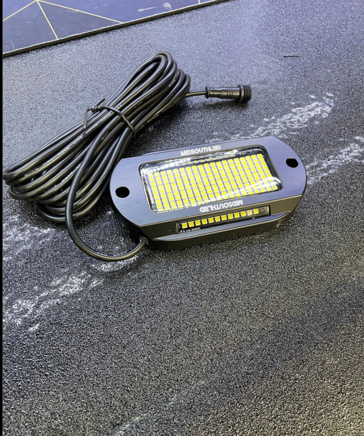 Pure White 219Led Rock Light